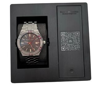 Maurice Lacroix Aikon Automatic Gents 42mm AI6008-SS001-331-1 AI6008-SS002-331-2